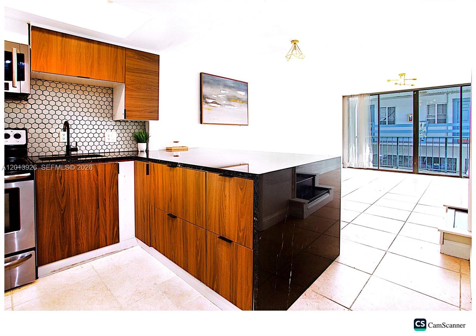1531 Southeast 15th Street – photo 3