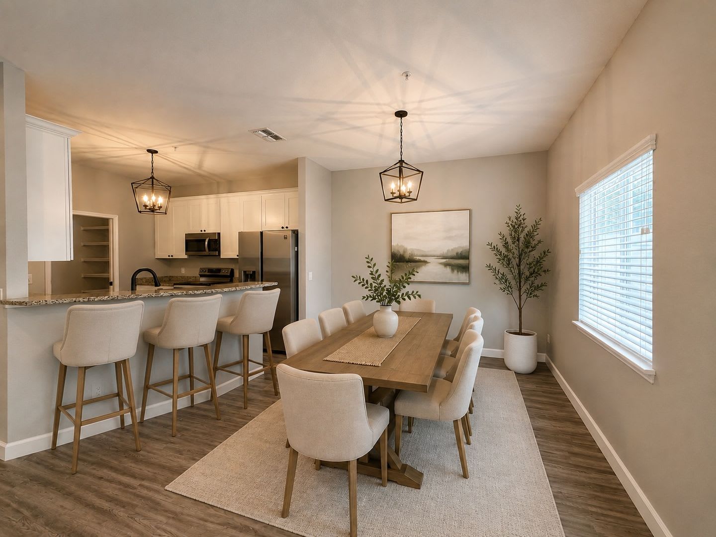 Modern 2-Bedroom Townhome with Dual Suites in Beautiful Winter Haven! – photo 4
