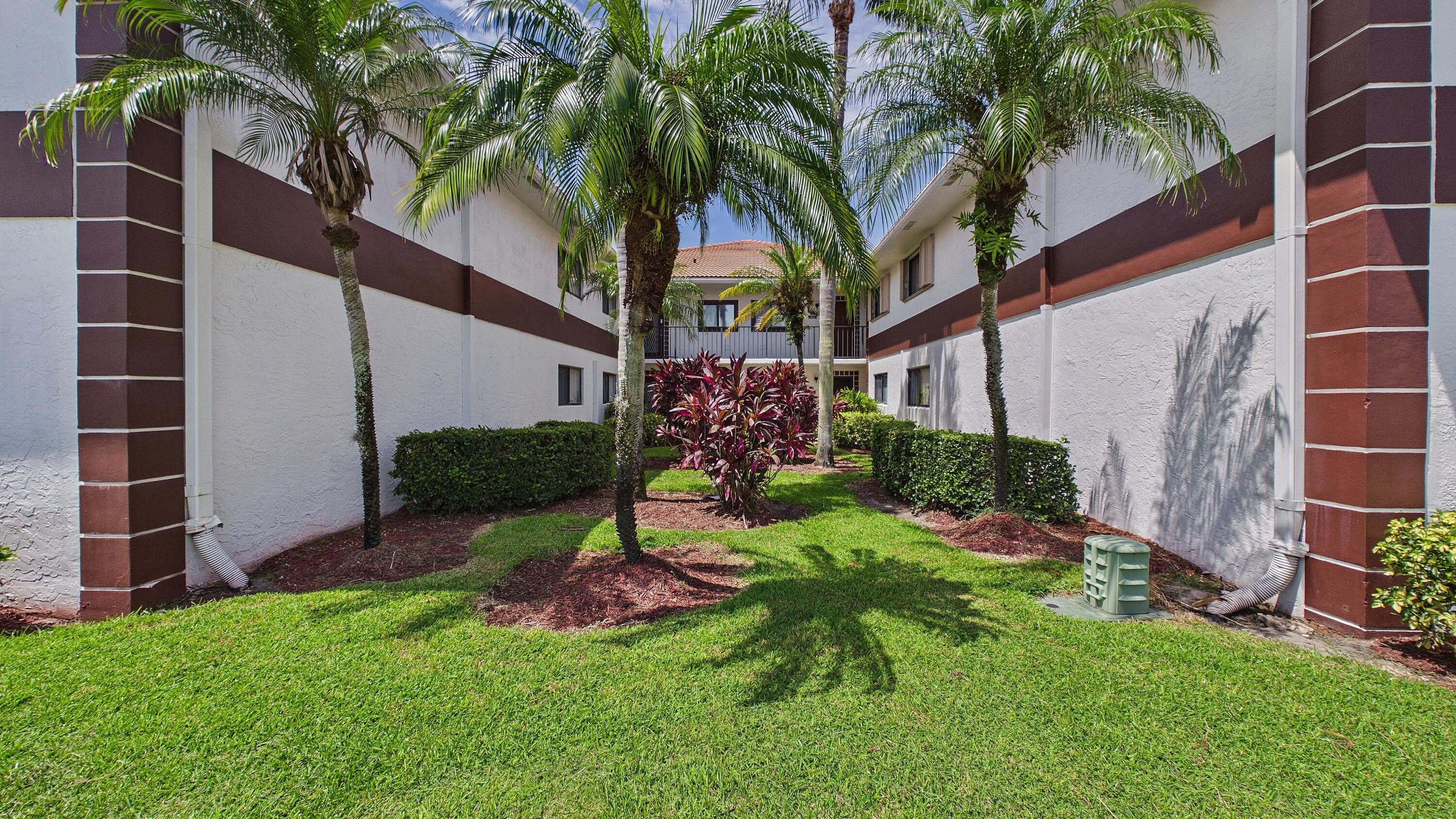 15451 PEMBRIDGE Drive – photo 4