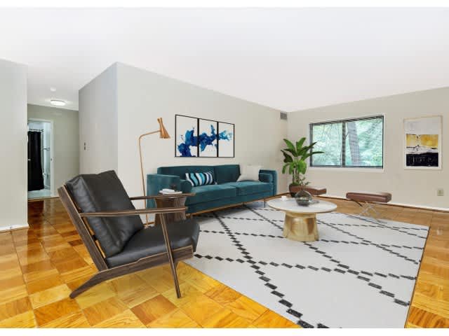 1840 Apartments – photo 2
