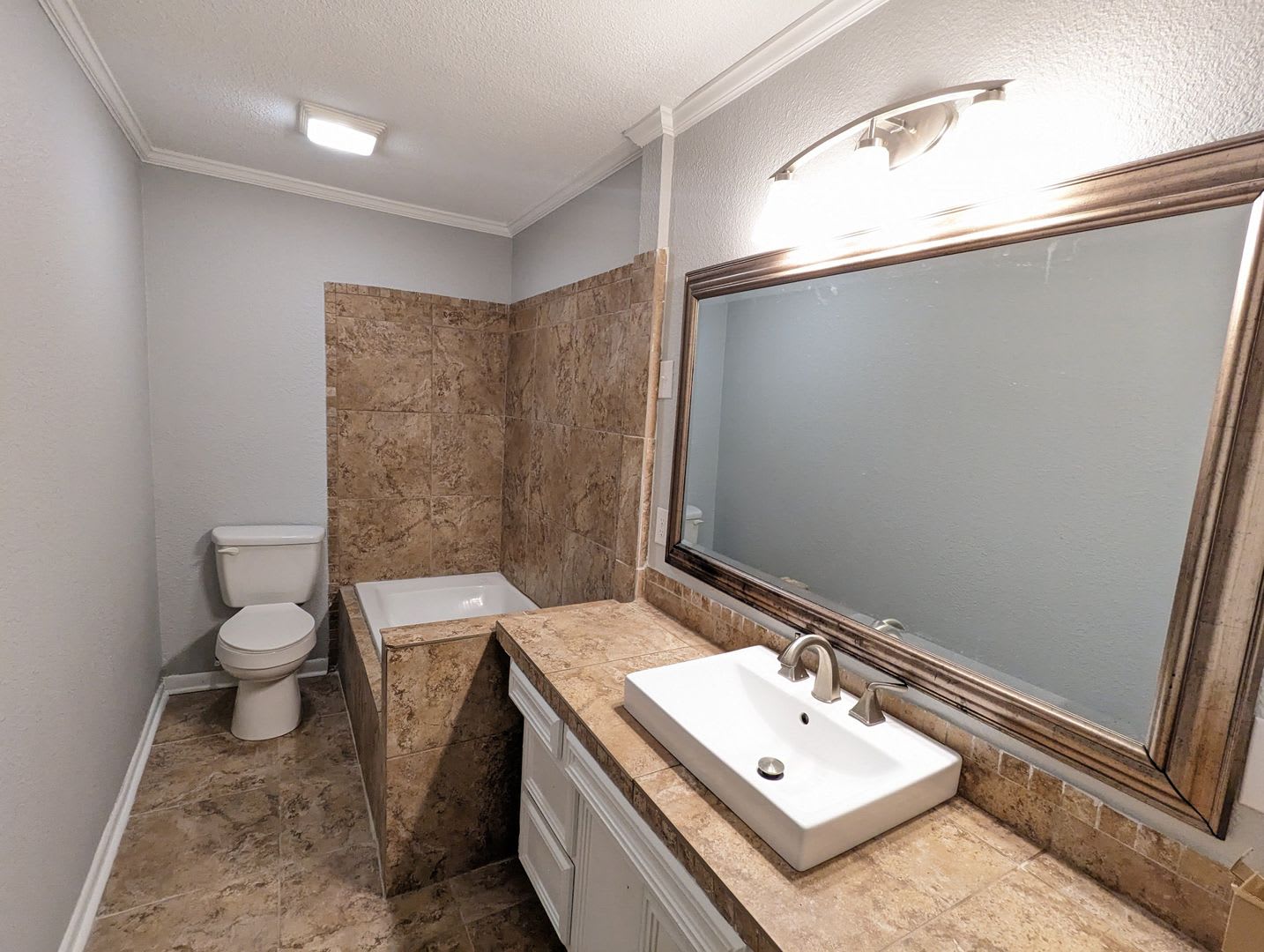 Newly remodeled 3/2 in Southern Hills – photo 5