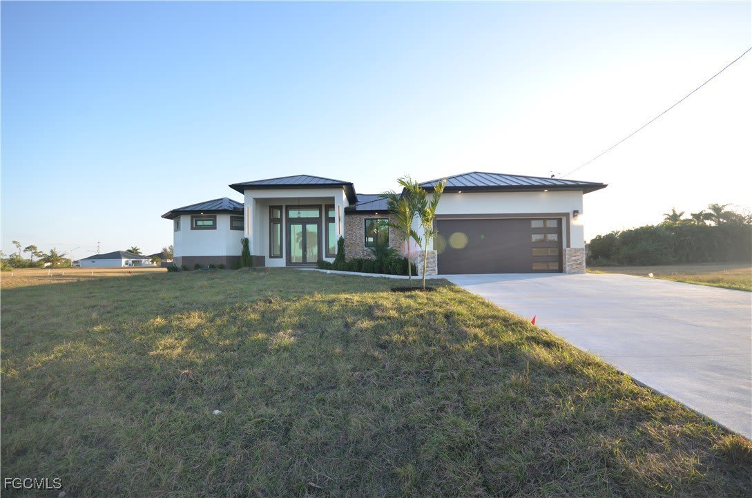 2416 Diplomat Parkway W – photo 1