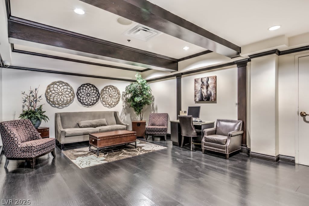 3700 Las Vegas Boulevard – photo 1