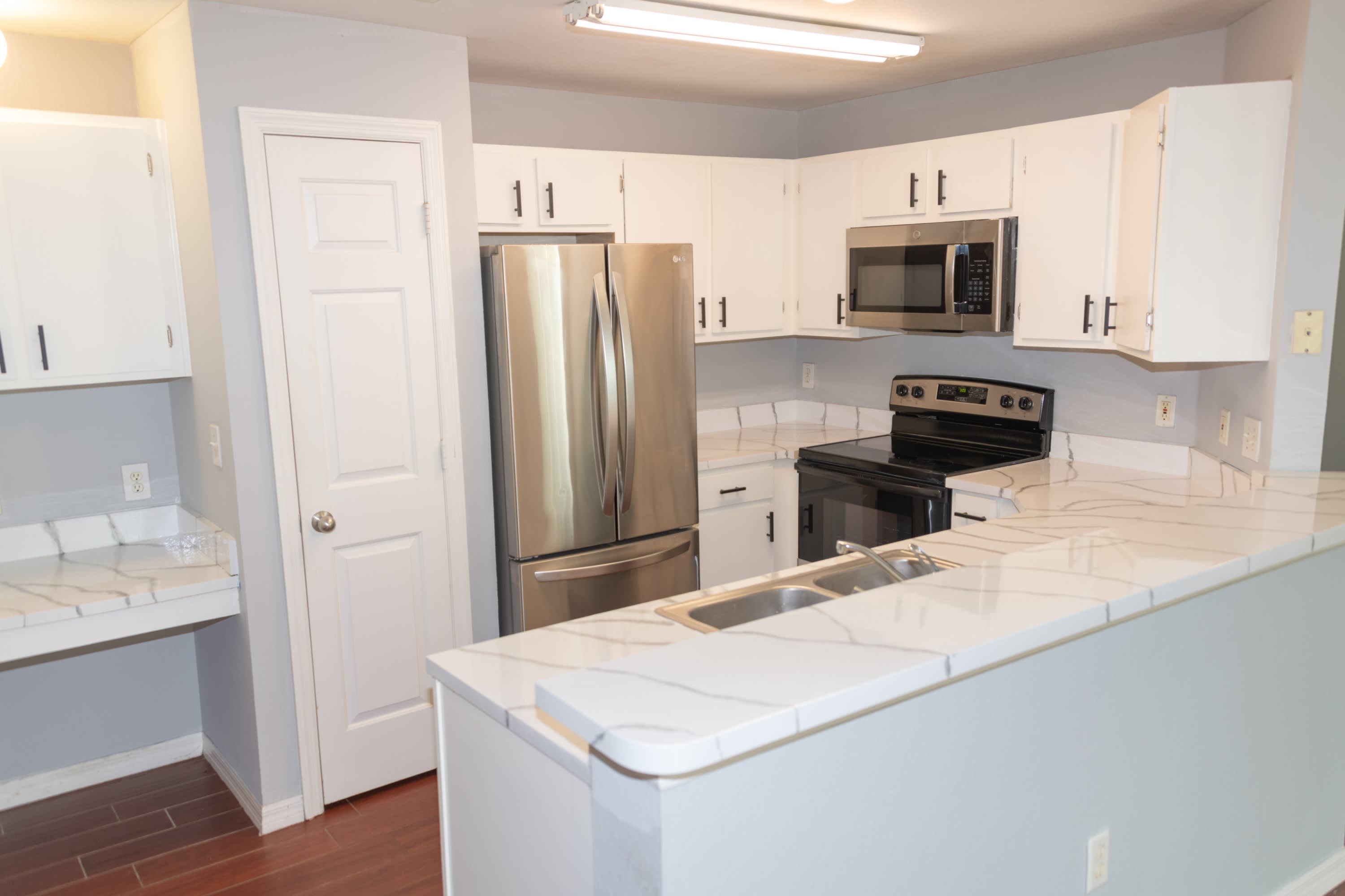 2025 Erving Circle – photo 4