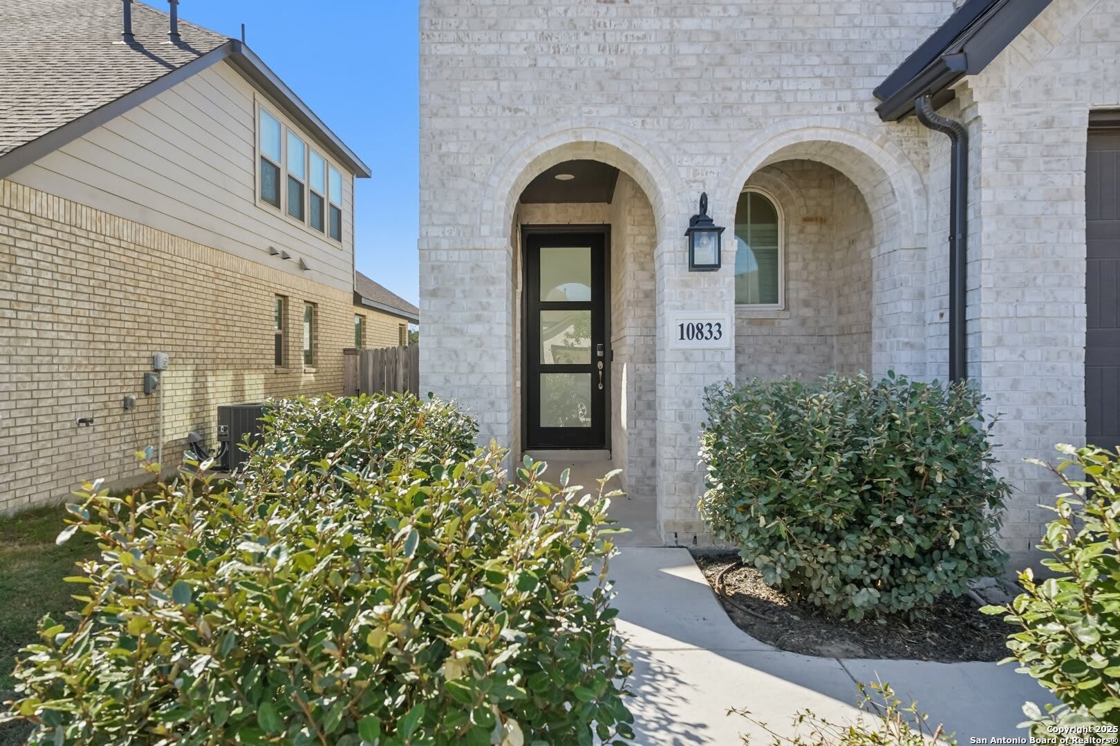 10833 Coppola – photo 4