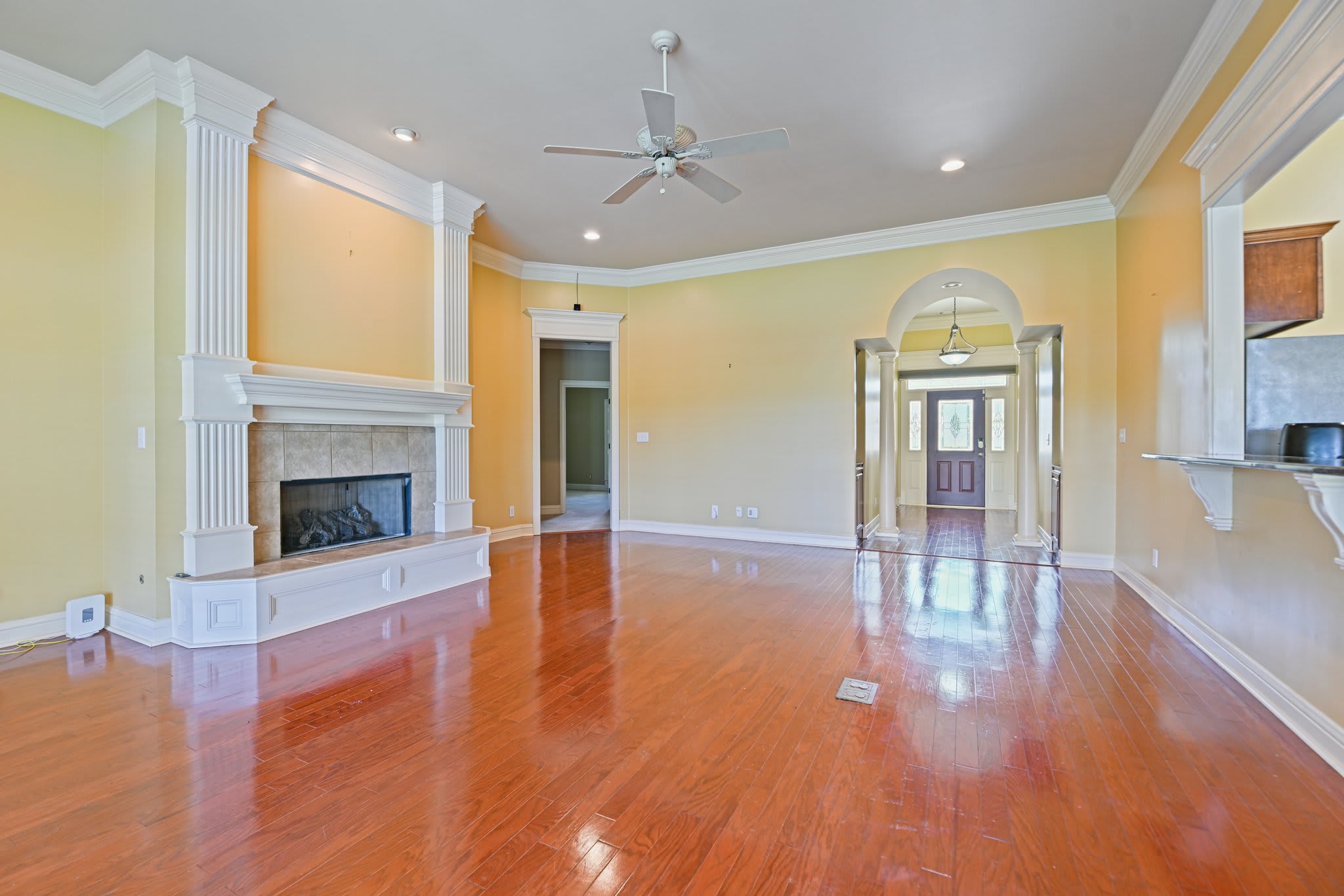 8318 Chadburn WayMontgomery – photo 3