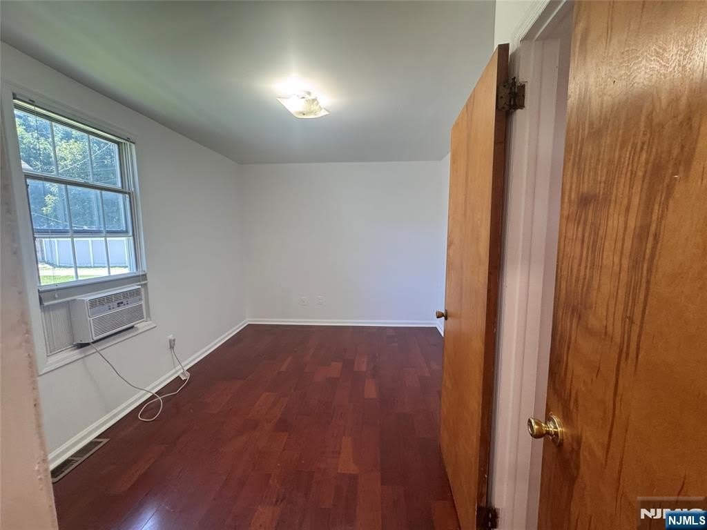 1 Cedar Lane – photo 5
