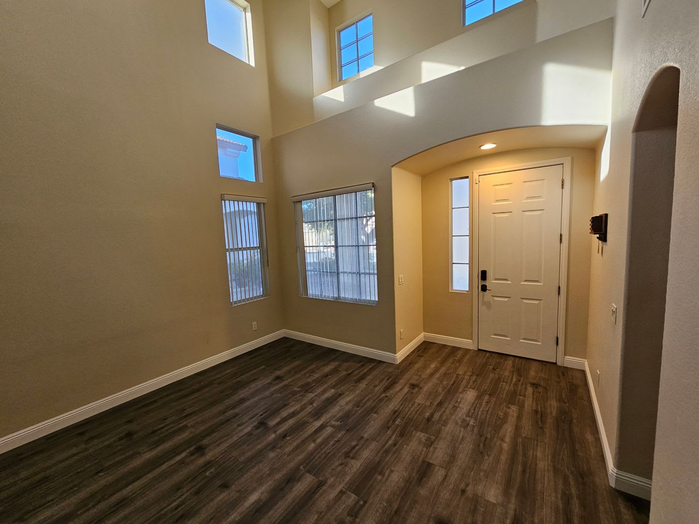 5-Bedroom Beauty in Gated Shadow Hills with Mountain Views – photo 3