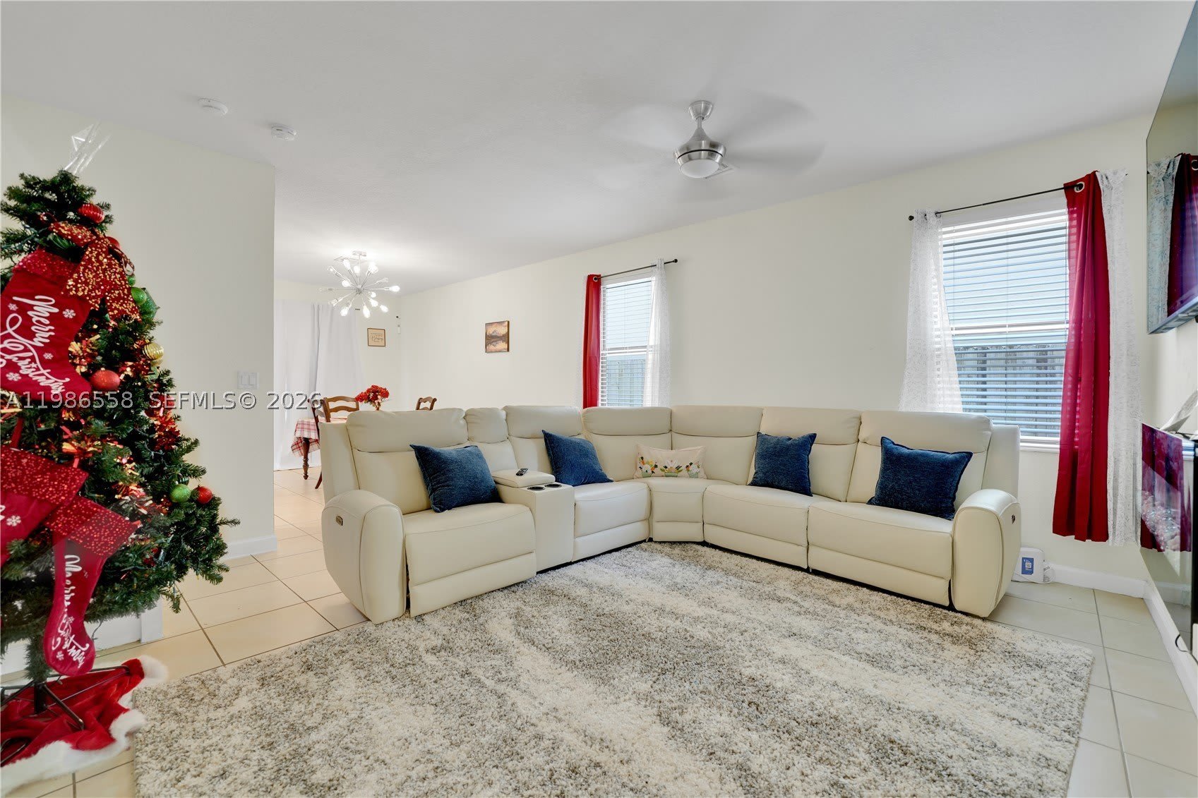 101 NE 37th Pl – photo 4