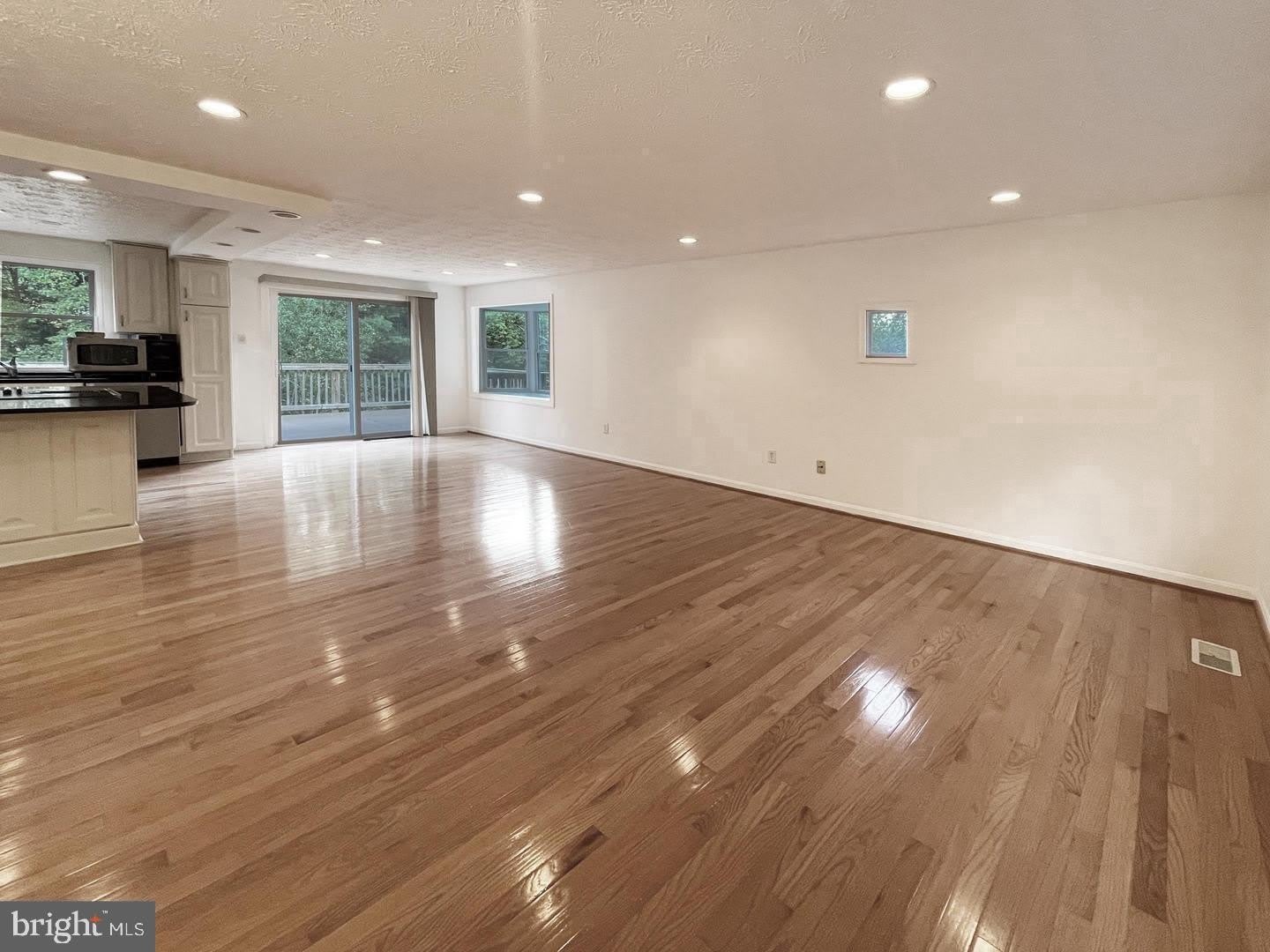1115 RIVA RIDGE Drive – photo 2