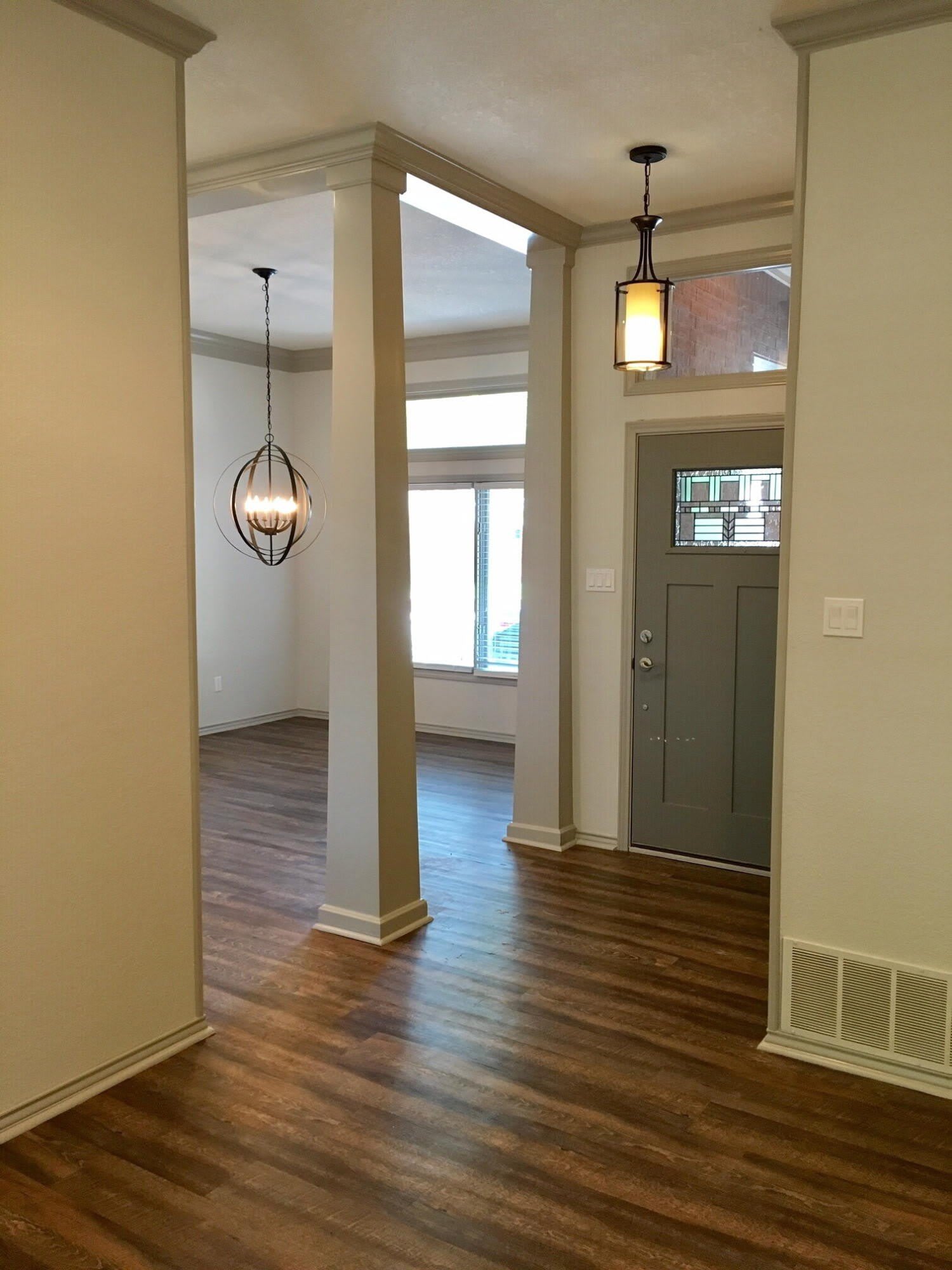 8306 Elkhart Avenue – photo 5