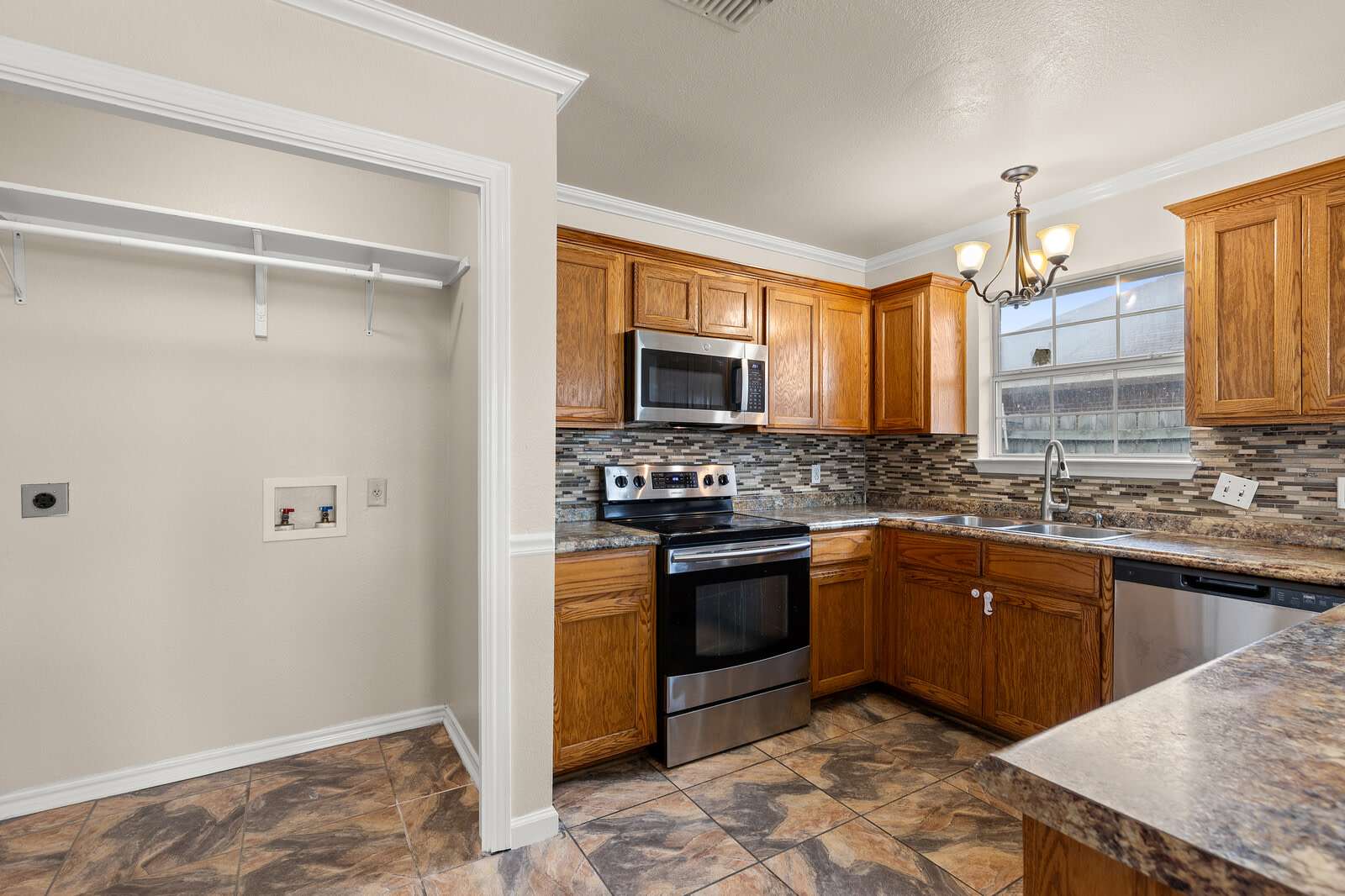 102 Applegrove Circle – photo 4