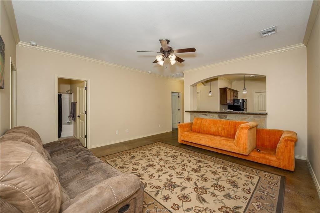 4311 Commando Trail – photo 4