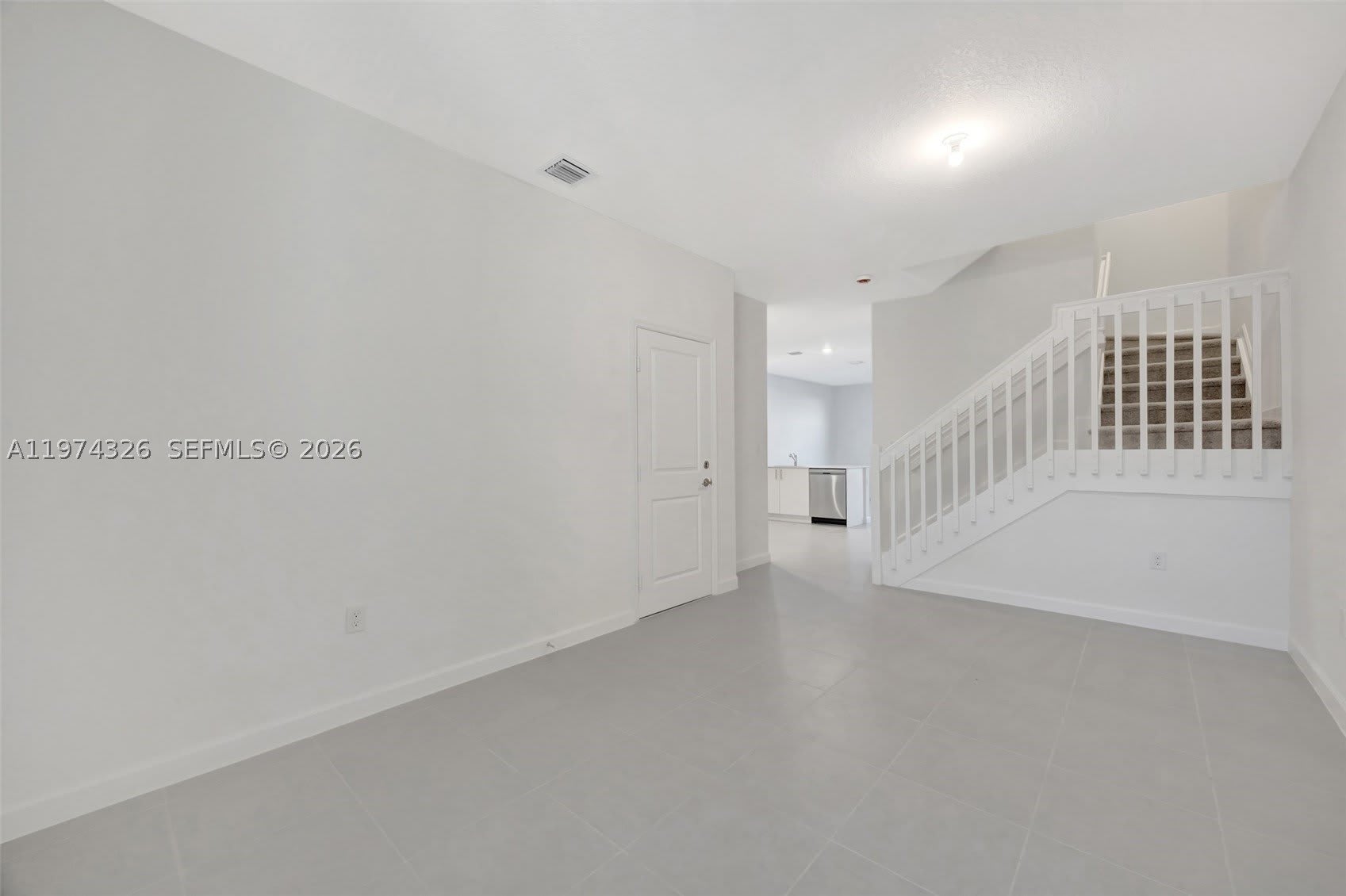 2574 SE 25 RD – photo 4