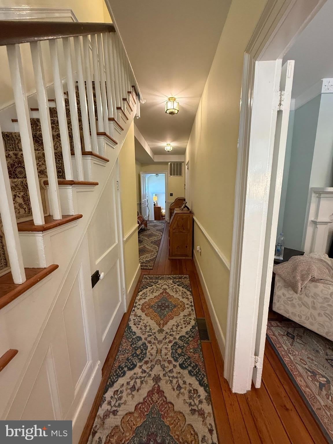 1102 Prince Edward Street – photo 4