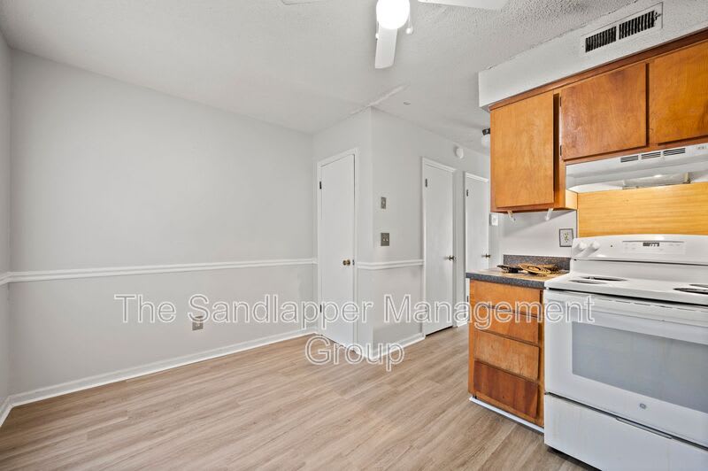 3616 Peppertree Lane – photo 5