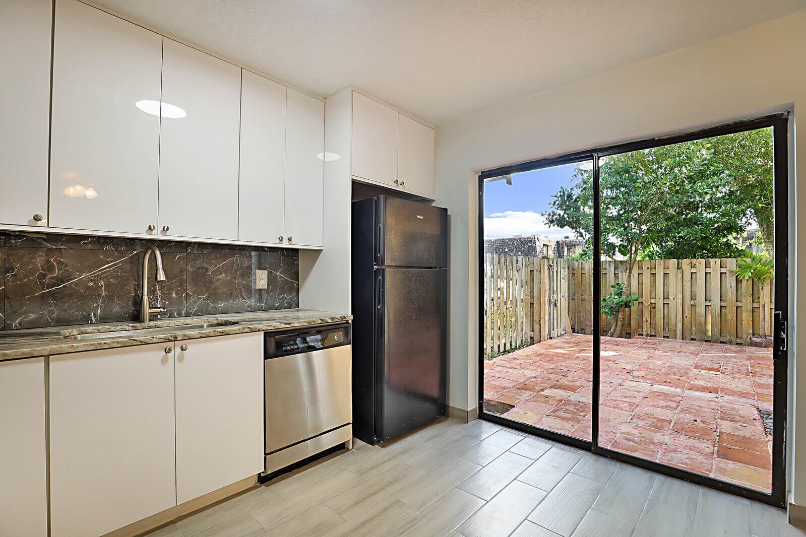 253 Woodland Road – photo 5