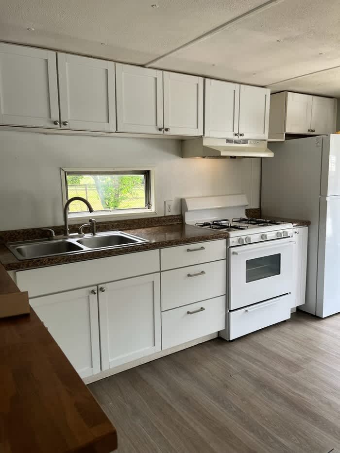 8379 Russell Lane – photo 3
