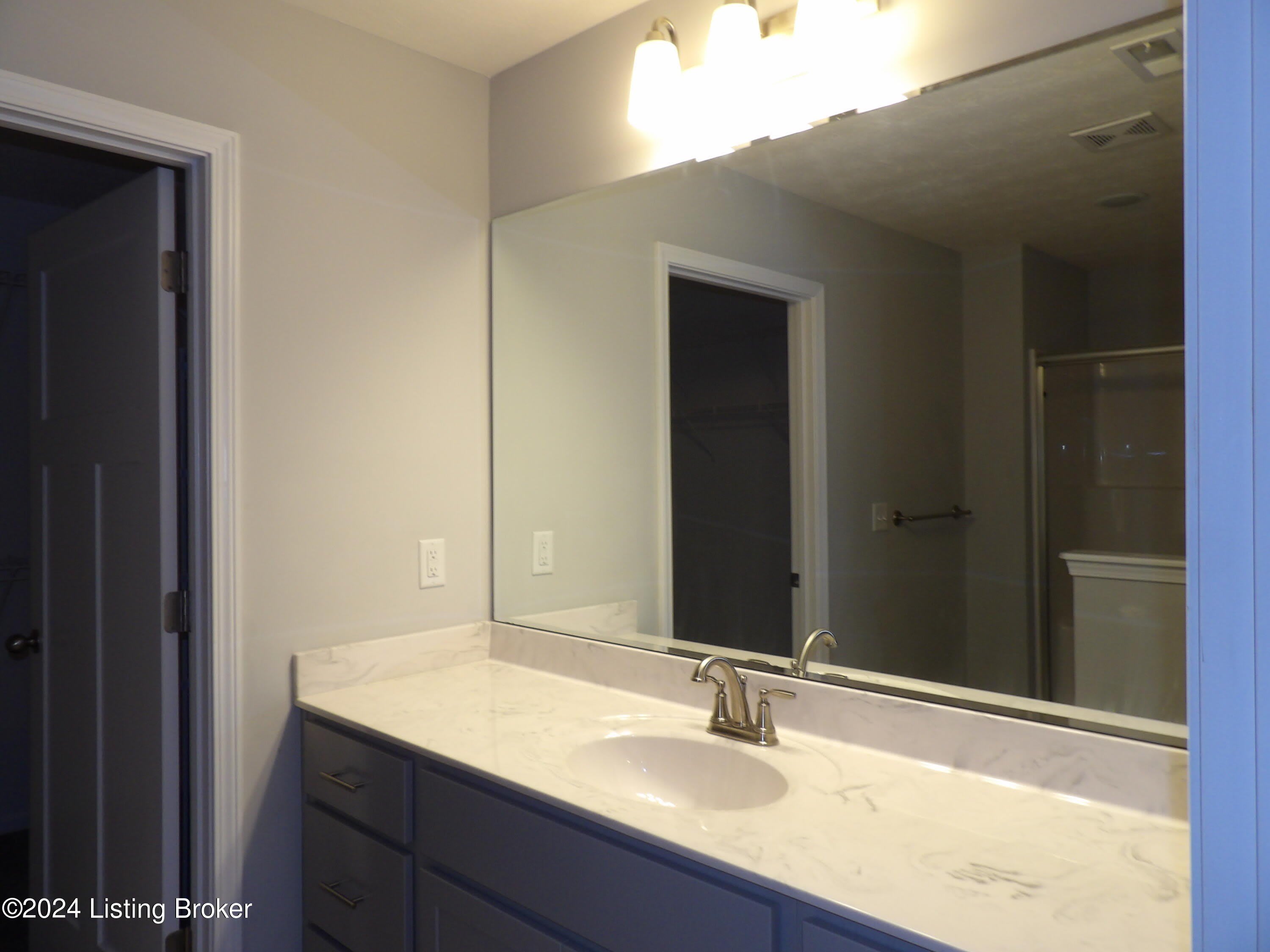 406 Eagle Pointe Dr – photo 5