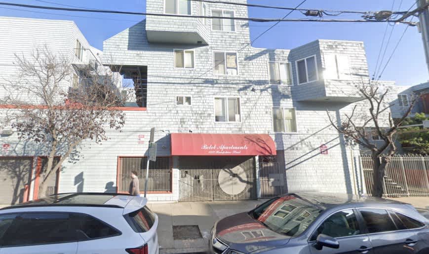 1227 Hampshire St. – photo 4