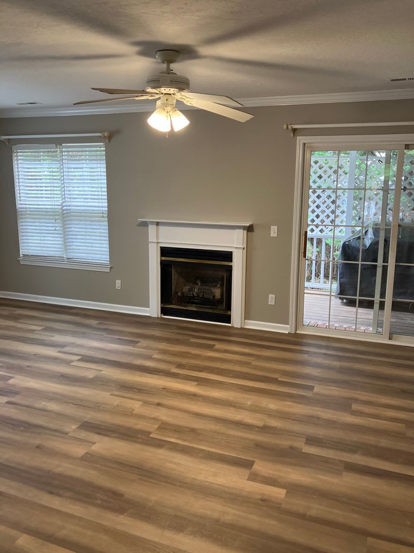 Newly Renovated Townhome in Arden – photo 2
