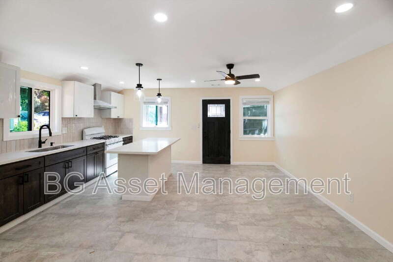 2807 Sabral Cir – photo 4