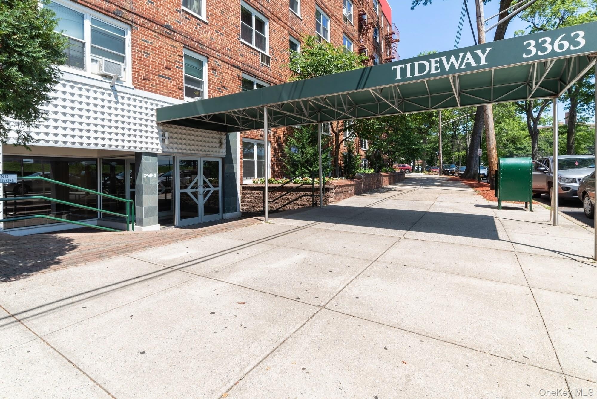 3363 Sedgwick Avenue – photo 1