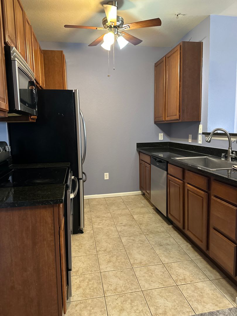 2 bedroom 2 bathroom Condo in Erie – photo 5
