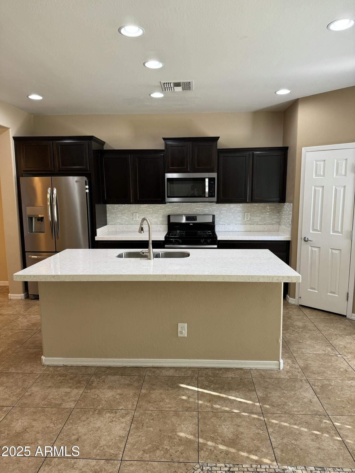 11009 E Sutter Avenue – photo 5