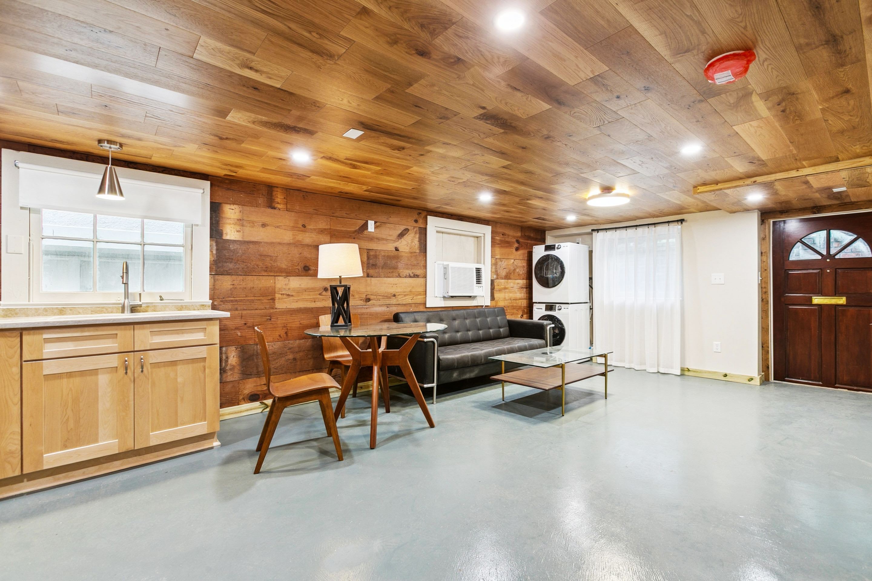 1030 Short St – photo 3