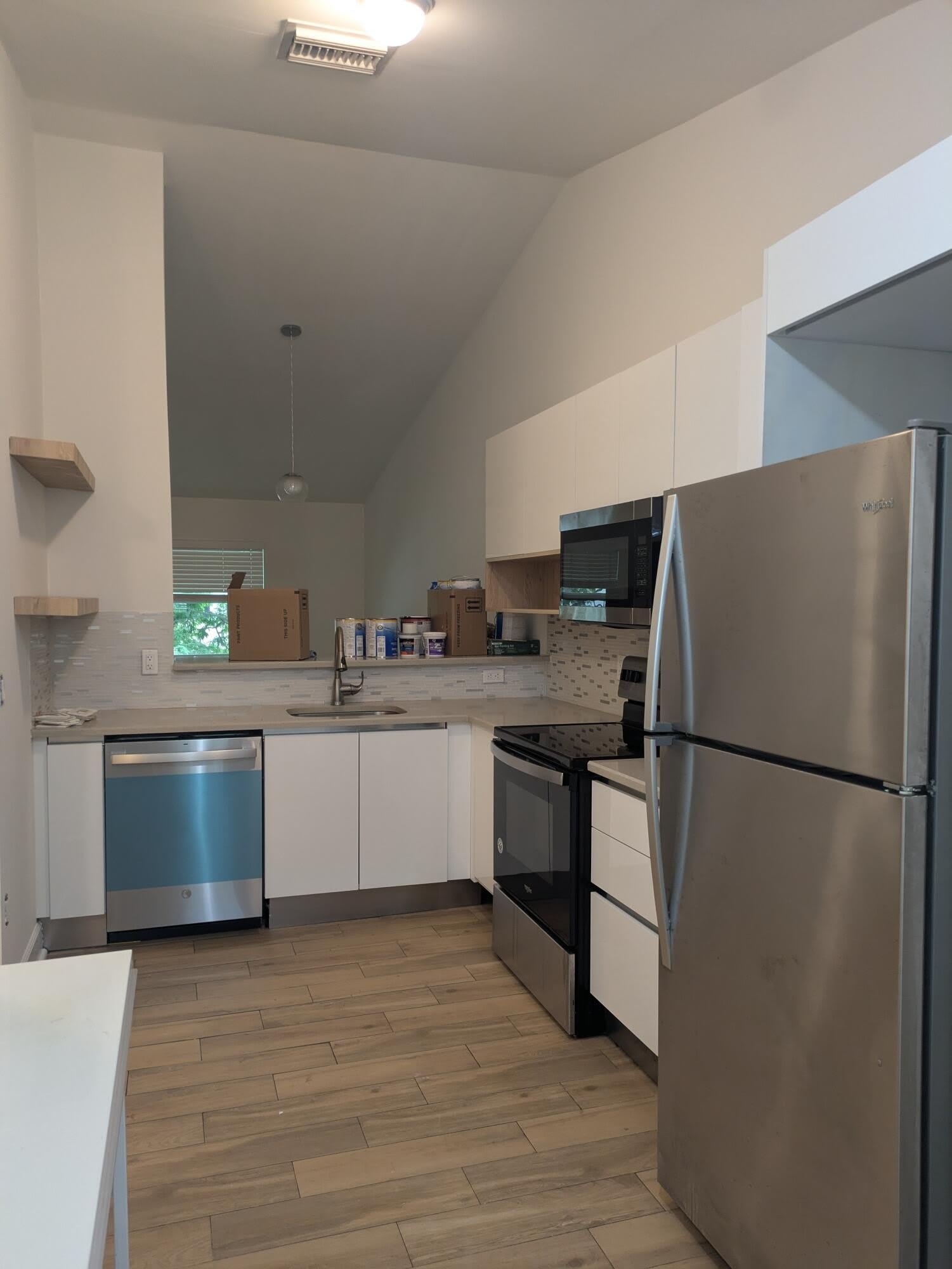 8718 NW 35th Street – photo 4