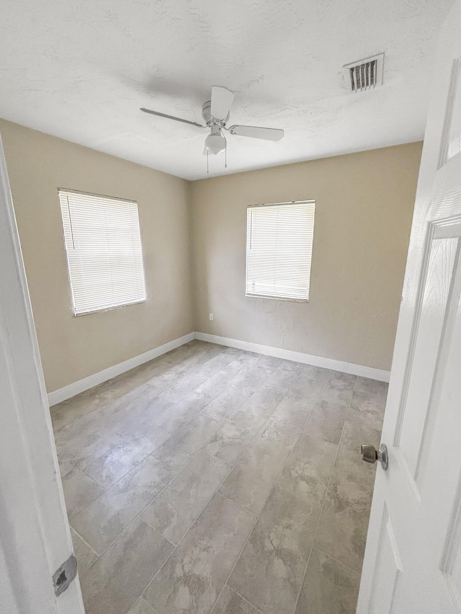3045 NW 68th Street NW – photo 4