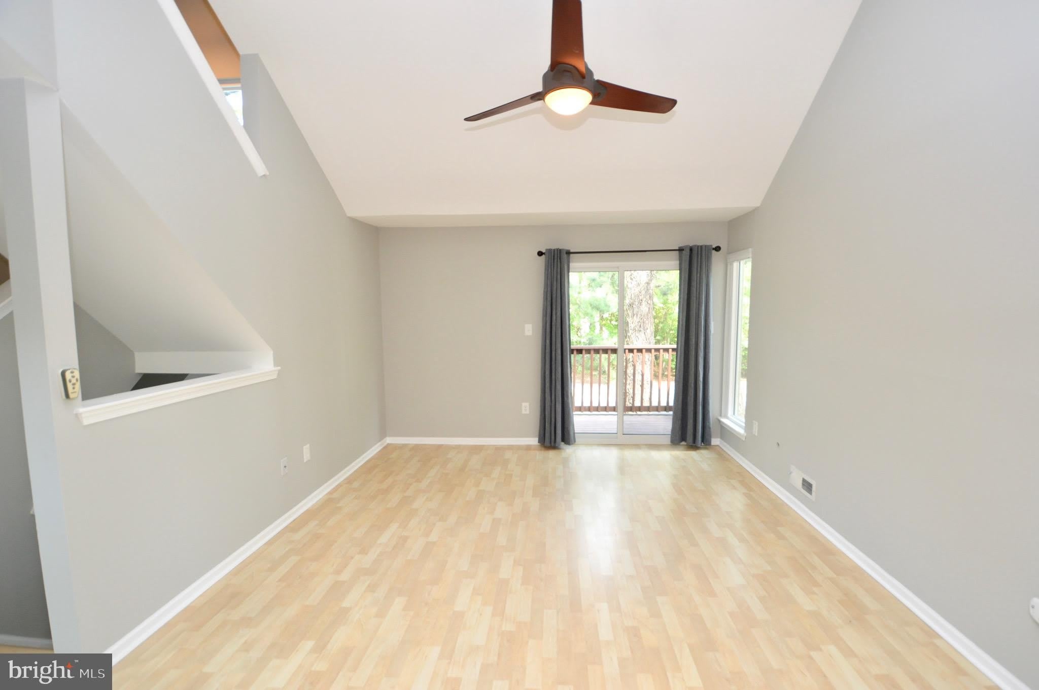 340 Woodlake Drive – photo 5
