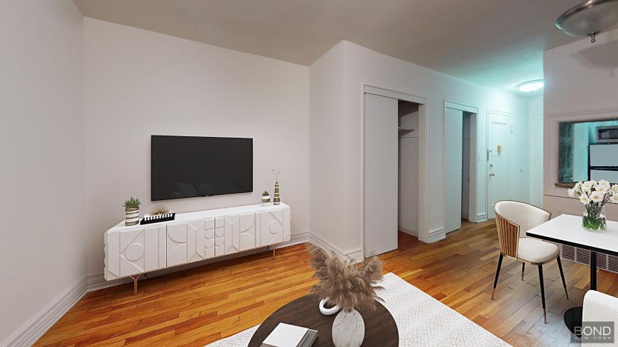 338 East 70th Street – photo 2