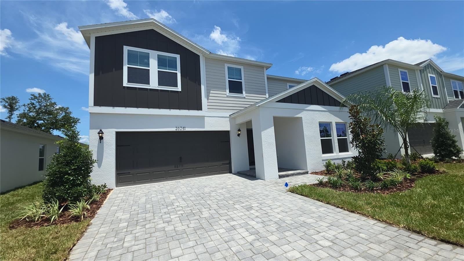 36741 THORNHEDGE Drive – photo 1