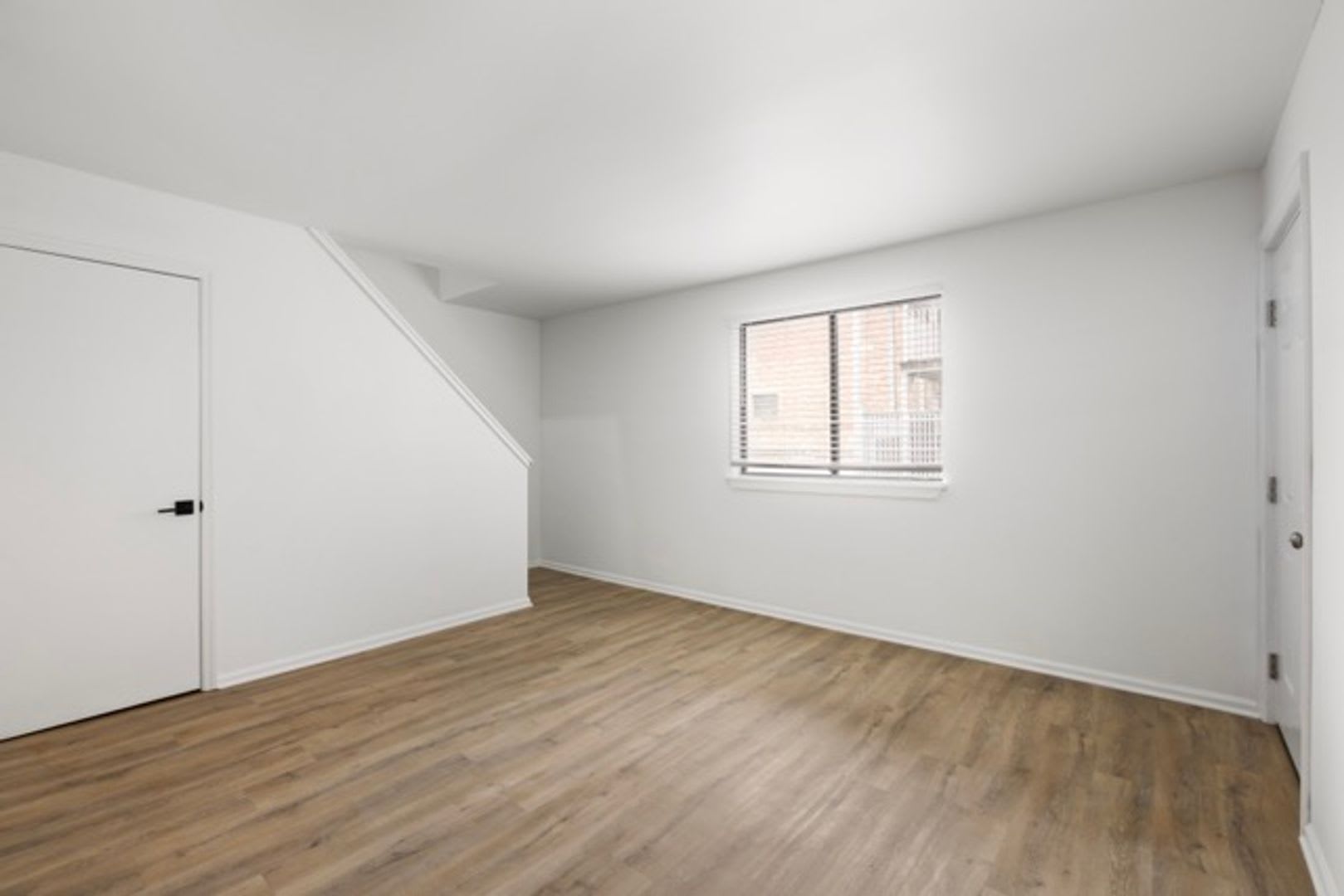 23 Bond Owner 363-369 King LLC – photo 5