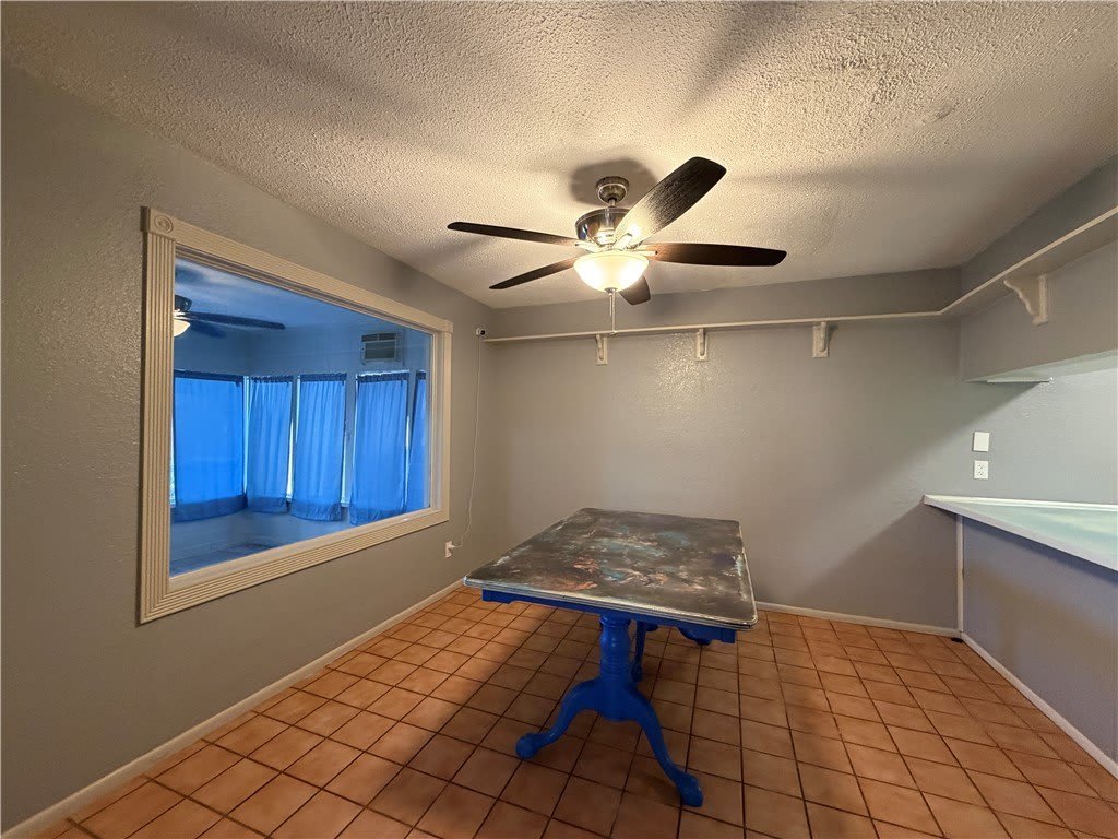2825 Vancouver Drive – photo 5