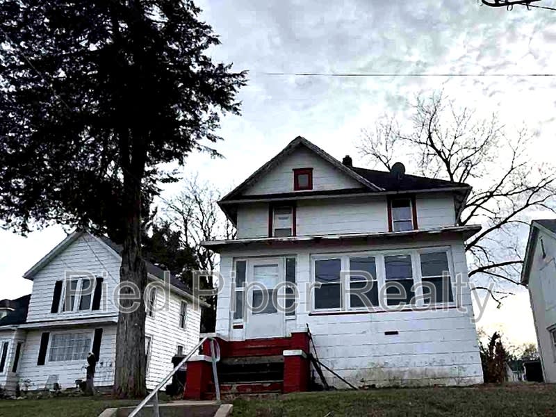 537 E Empire St – photo 1