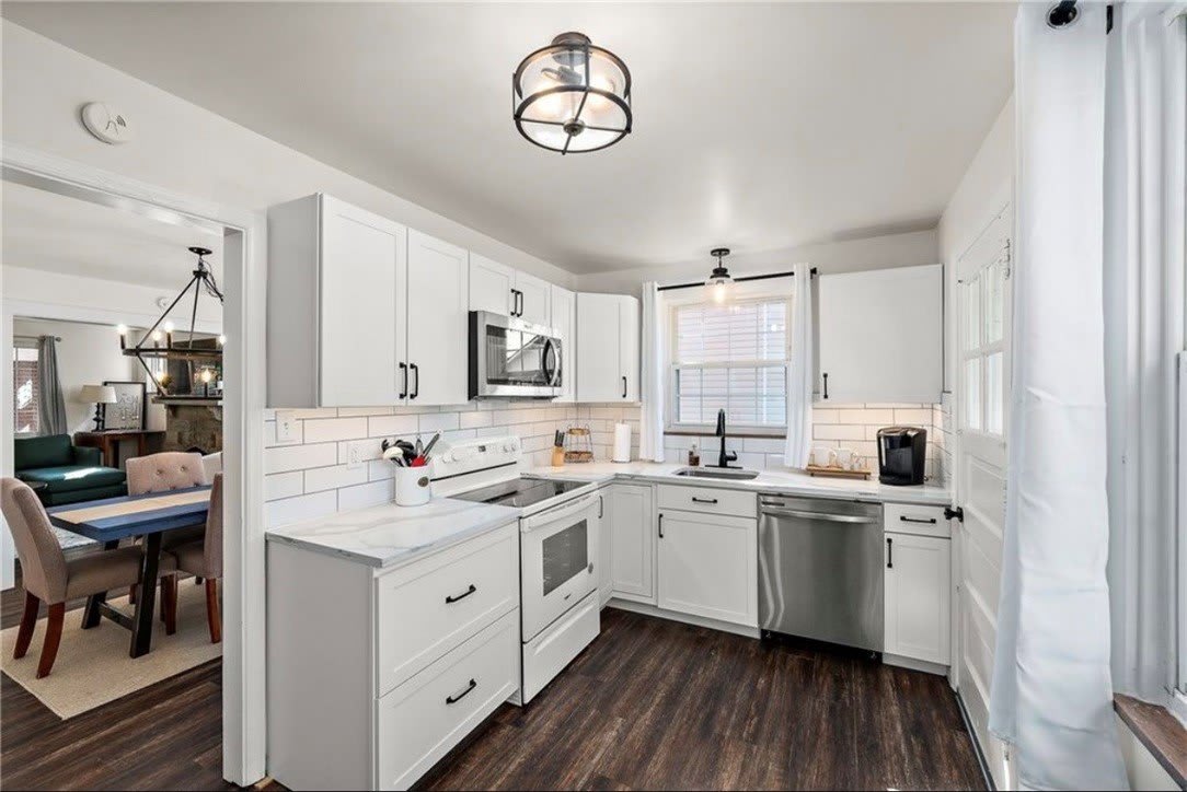 327 Chestnut St – photo 5