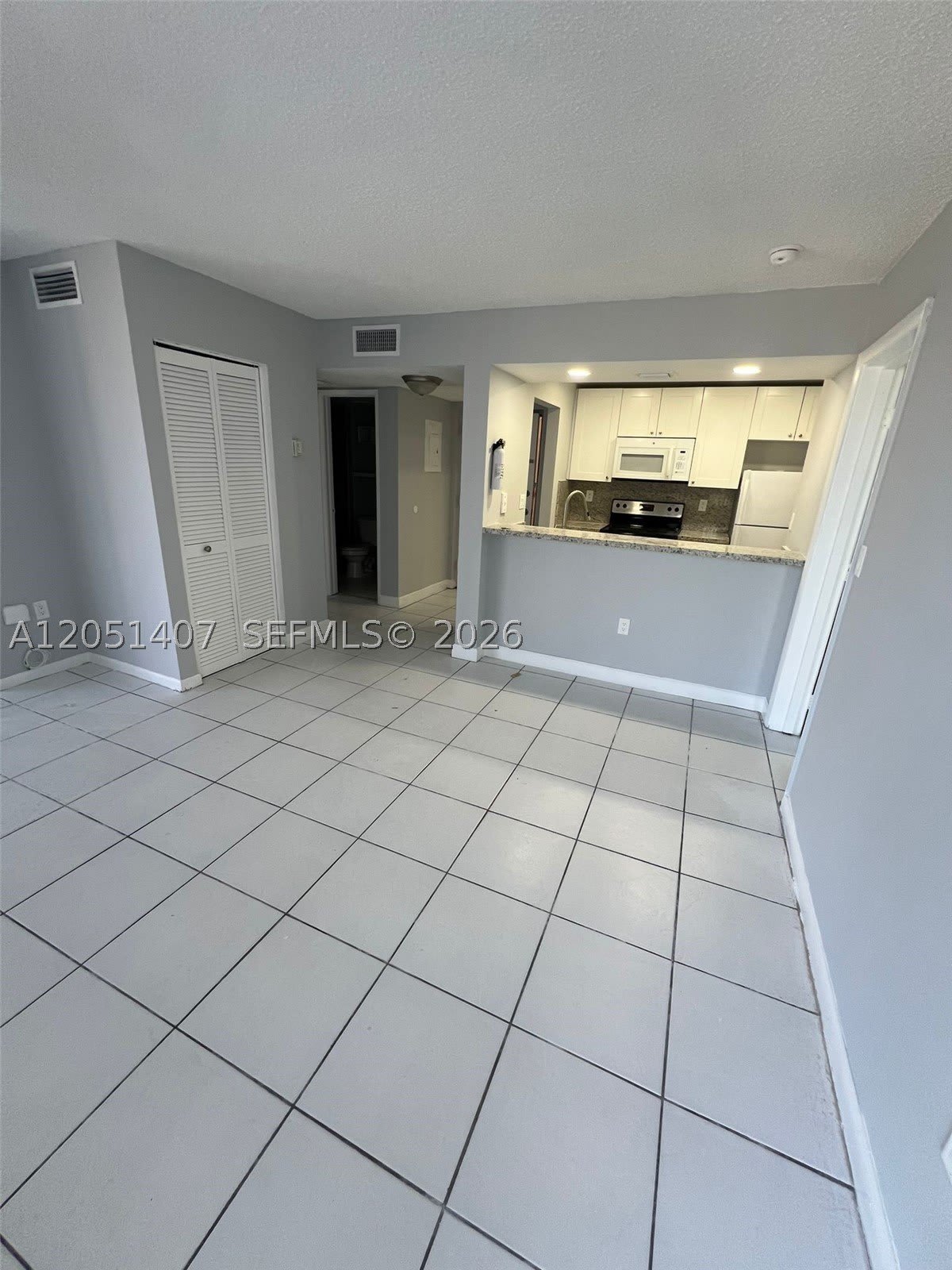 7035 NW 186th St – photo 2