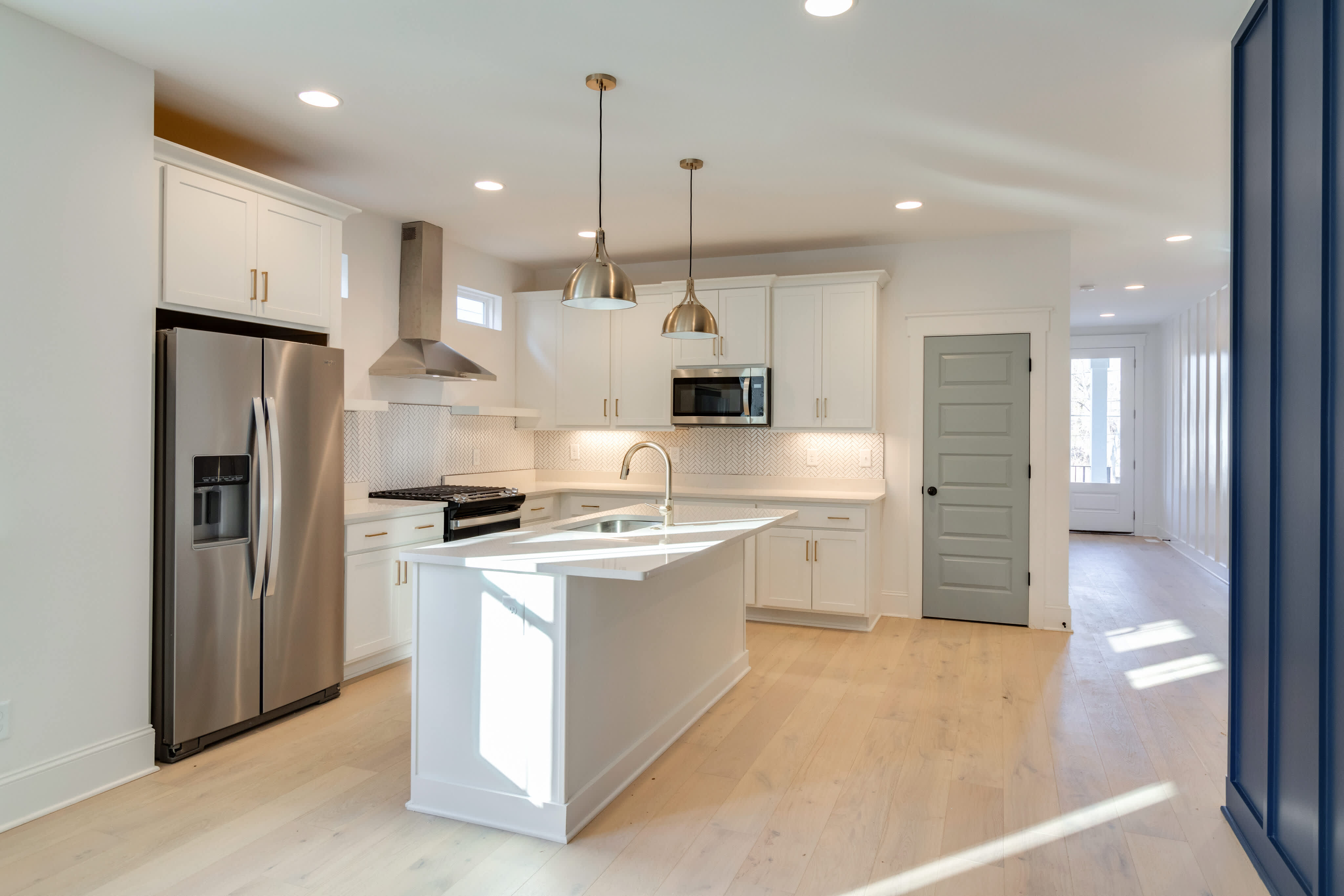529 Wedgewood Ave – photo 3