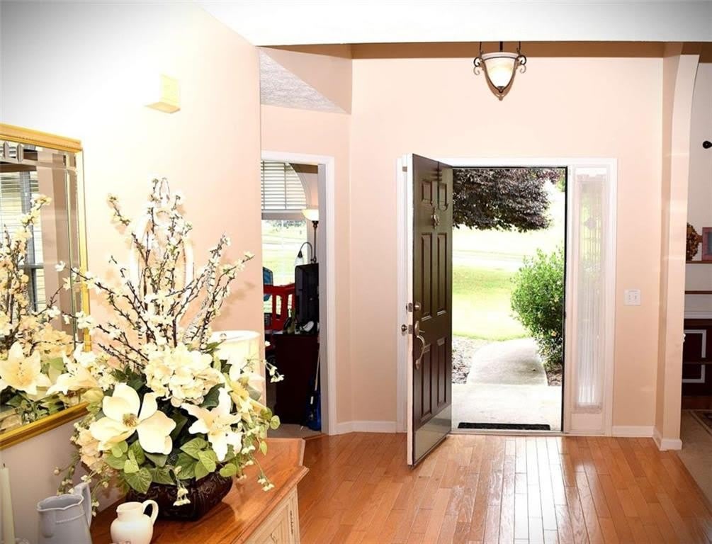 450 Running Fawn Drive – photo 3