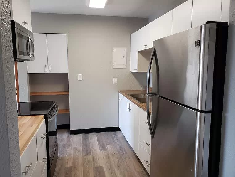 119 1St Avenue Northeast – photo 1