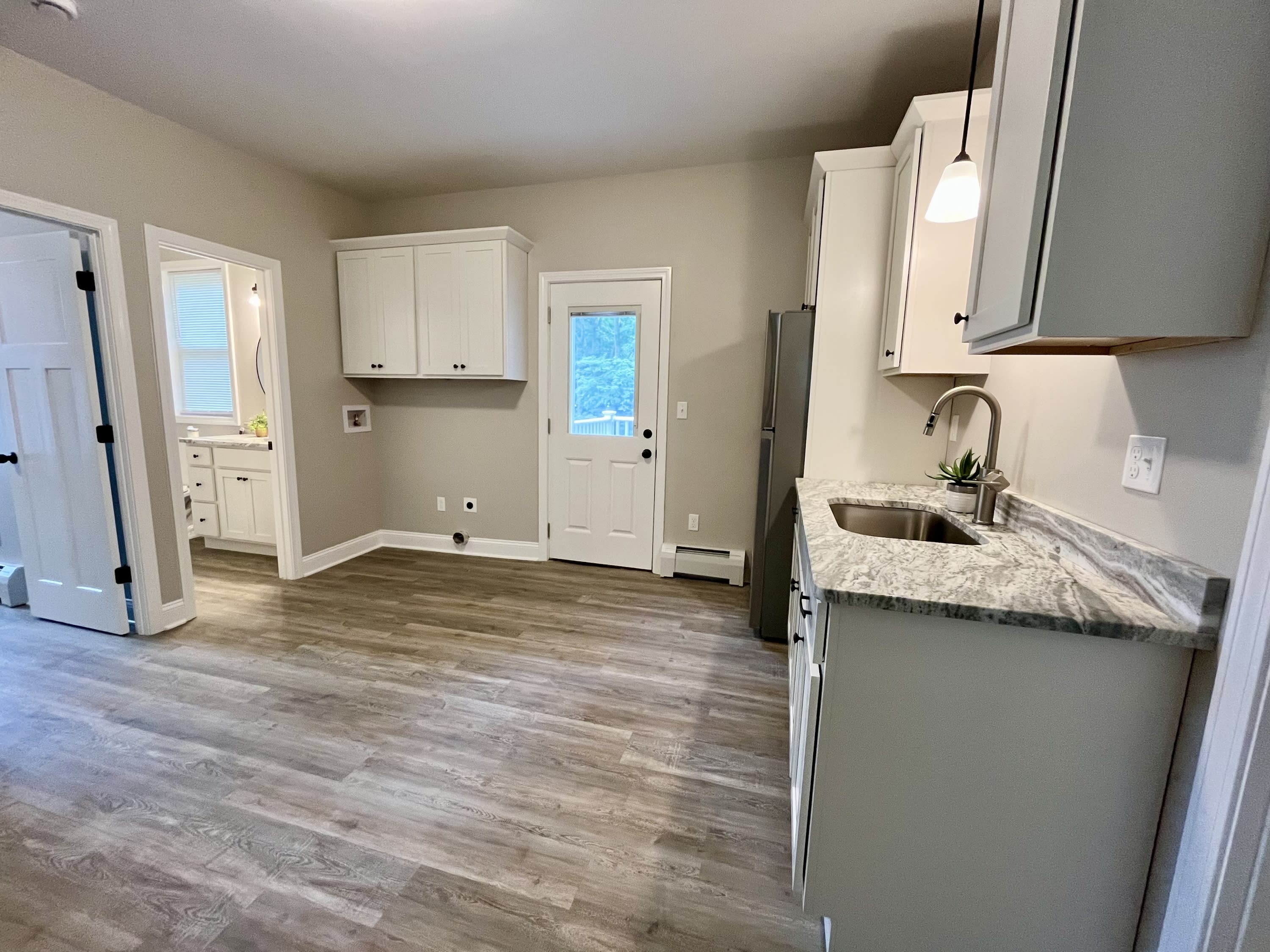17 Lawrence Street 2Nd Floor – photo 4