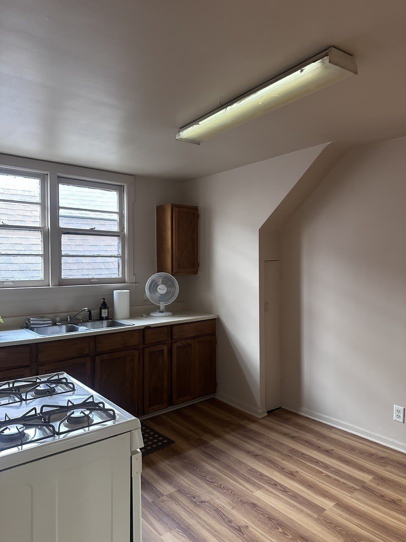 101 E 23rd Street – photo 5