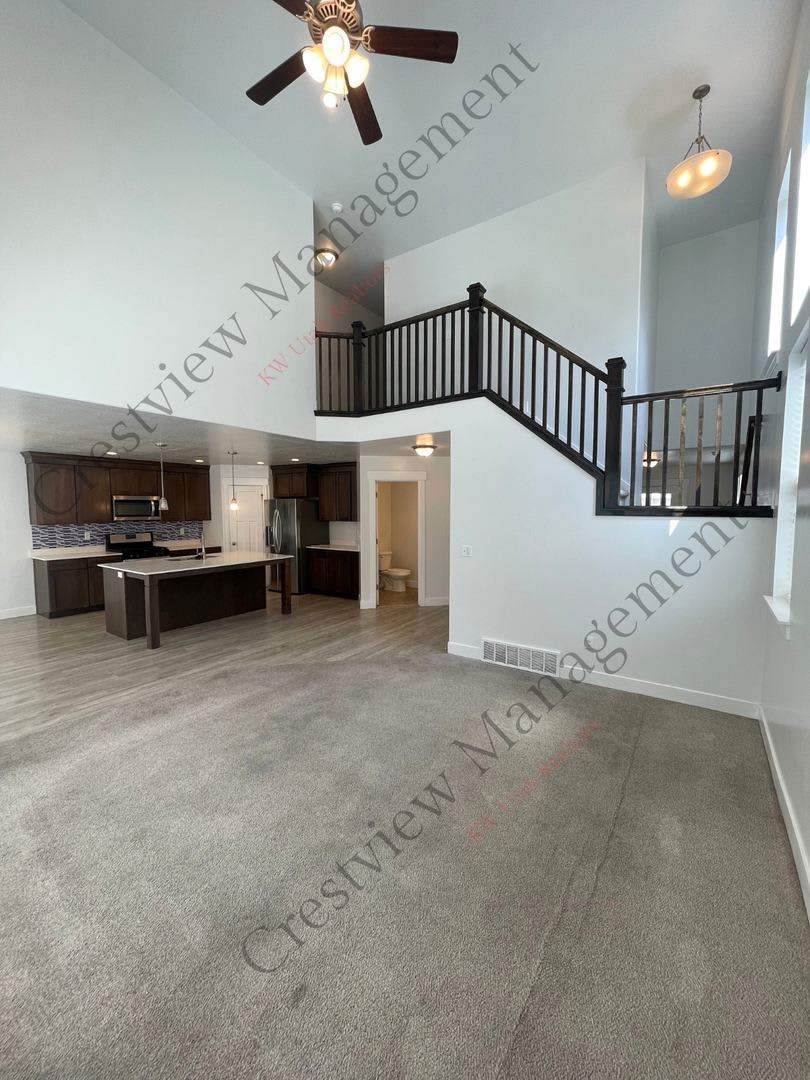 Spacious 3-Story Townhome with Open Living & 2-Car Garage – photo 5