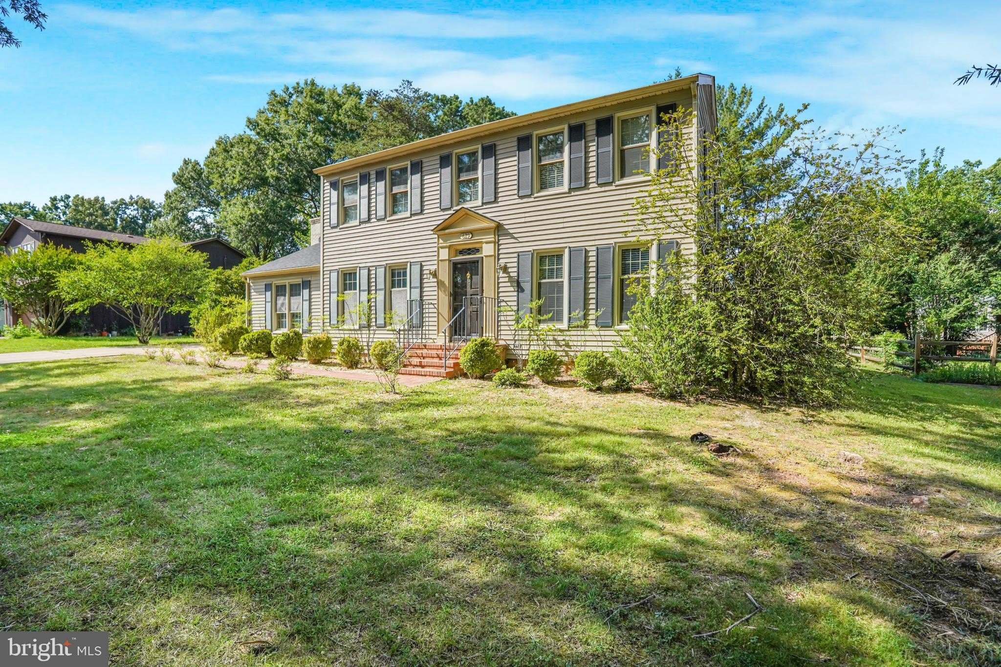 629 LANCASTER STREET – photo 3
