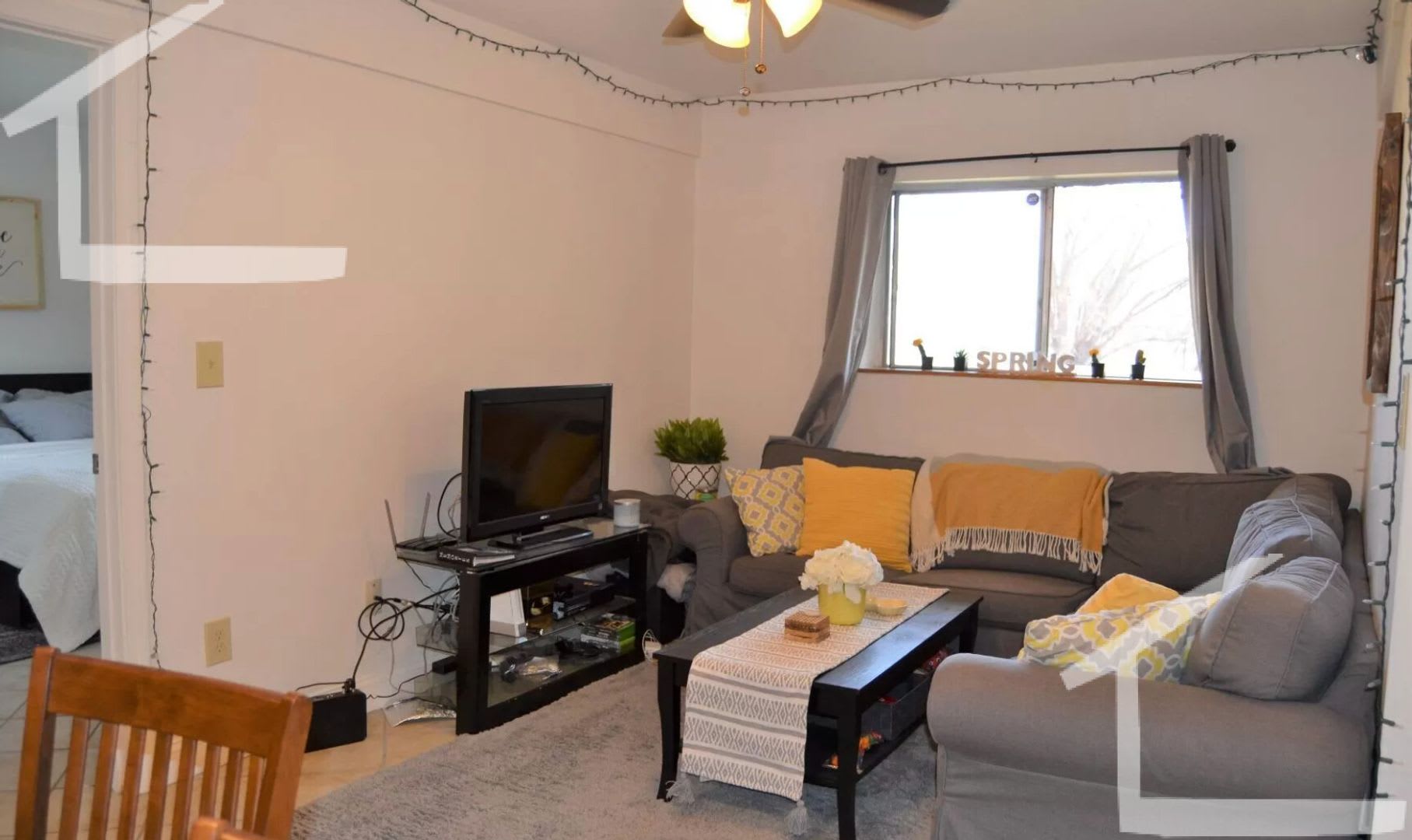 Great 2-bed with Pool! Ht + HW Incl., 2 Parking Spots Included. Cat Friendly – photo 4