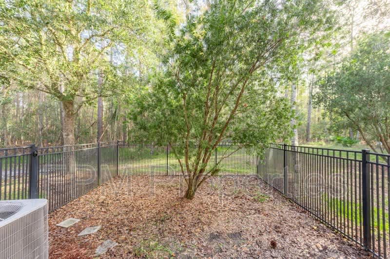 807 Scrub Jay Drive – photo 5