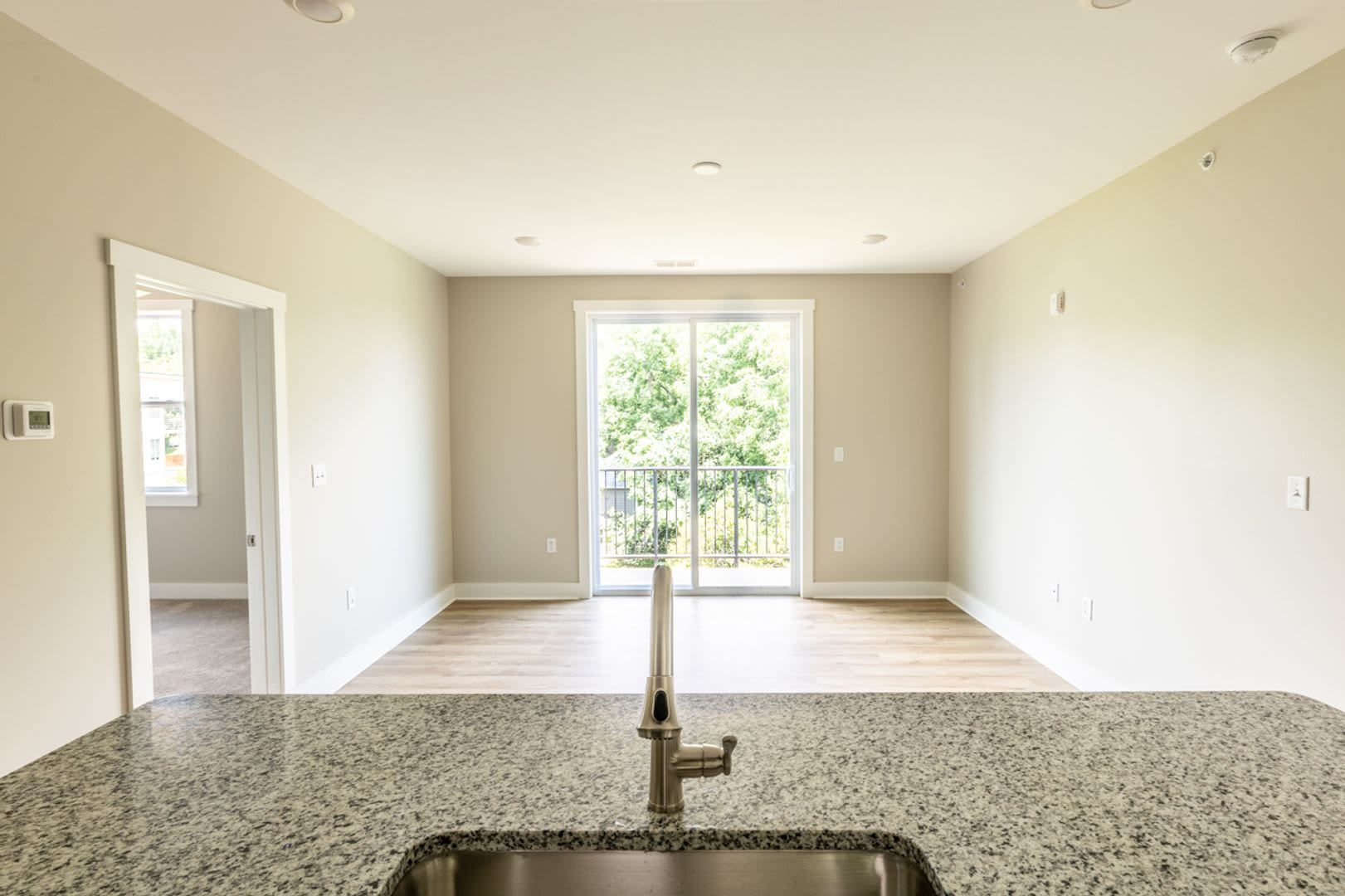 Druid Ave Apartments – photo 4